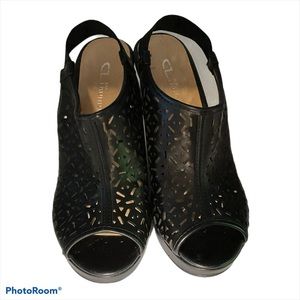 NWT Black leather wedge sling back sandal